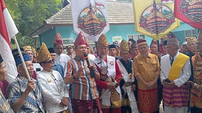 
Masyarakat Adat Way Lima Meminta Hak Atas Tanah Ulayat, Pada PTPN Regional 7 Pesawaran